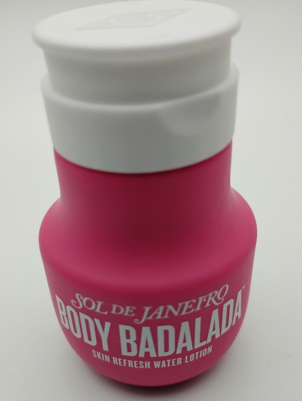 Sol de Janeiro Bright Pink Body Badalada Skin Refresh Lotion NWOT